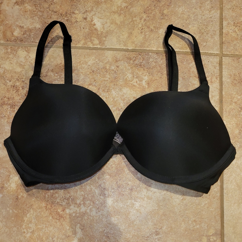 Victoria's Secret bra 32D